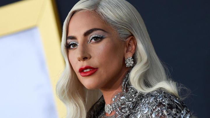 Nie wszyscy słyszeli o popularnej ostatnio grze studia Epic Games. - Lady Gaga pyta, czym jest Fortnite, i Twitter szaleje - wiadomość - 2019-10-16