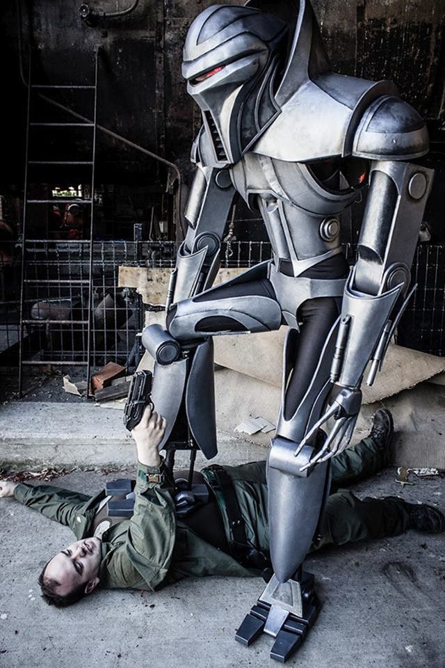 Źródło: Kendall Bailey - Najlepsze cosplaye - Cylon Centurion - wiadomość - 2014-11-14