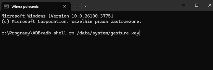 Usuwanie blokady ekranu przy użyciu narzędzia ADB. Źródło: własne. - Uniwersalny kod do odblokowania Samsunga. Jak odblokować telefon Samsung, gdy zapomni się kodu lub wzoru? - wiadomość - 2025-04-18