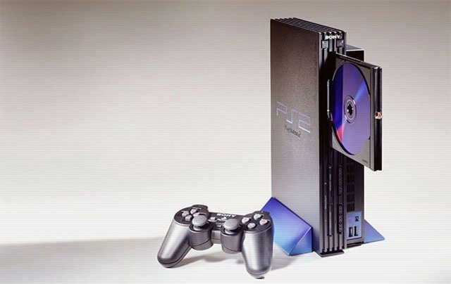 PlayStation 2 odeszło na zasłużoną emeryturę. - Po prawie 13 latach od premiery Sony zakończyło produkcję PlayStation 2 - wiadomość - 2012-12-28