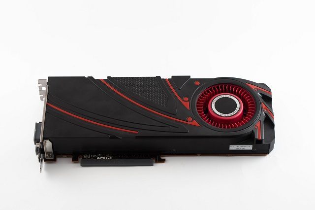 Radeon R9 290X w Polsce kosztować ma około 2079 zł. - Radeon R9 290X - konkurent GeForce GTX Titan w cenie niższej o 1,5 tys. zł - wiadomość - 2013-10-24