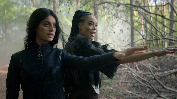 Wiedźmin, Lauren Schmidt-Hissrich, Netflix, 2019 - 4. sezon Wiedźmina „marnuje ogromny potencjał świata Sapkowskiego” w odsłonie z najpoważniejszą zmianą - wiadomość - 2025-10-30