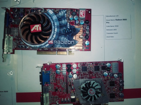 Microsoft prezentuje historię GPU… na ścianie - ilustracja #4