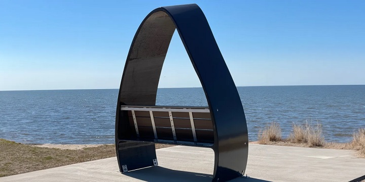 Wyjątkowe podejście do recyklingu. Oto ławki zrobione z turbin wiatrowych - ilustracja #1