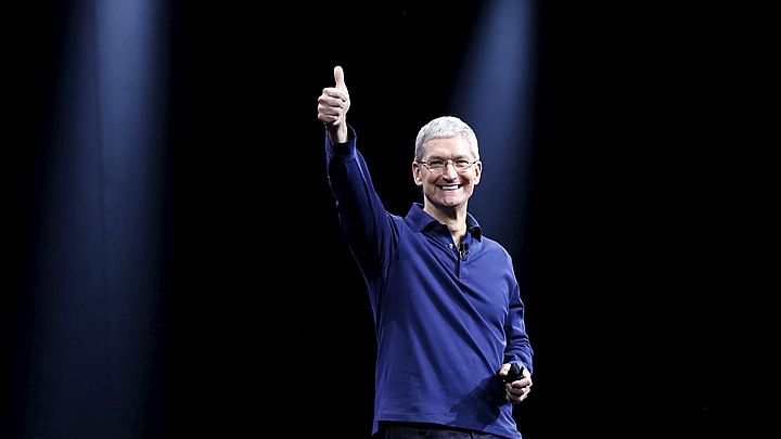 Tim Cook nie ma złudzeń - firma idzie w dobrym kierunku. - Sprzedaż iPhone'ów spada, ale Apple ma powody do zadowolenia - wiadomość - 2019-10-31