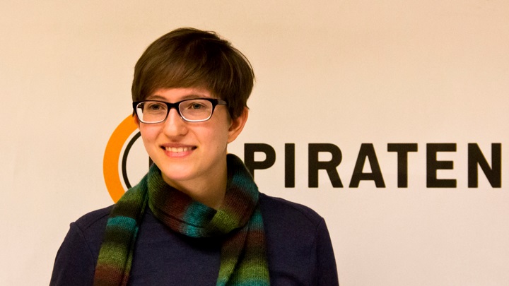 Julia Reda to jedyna przedstawicielska tzw. pirackich partii w Parlamencie Europejskim. - Wyciekł raport Unii Europejskiej – piractwo nie wpływa na sprzedaż gier - wiadomość - 2017-09-22