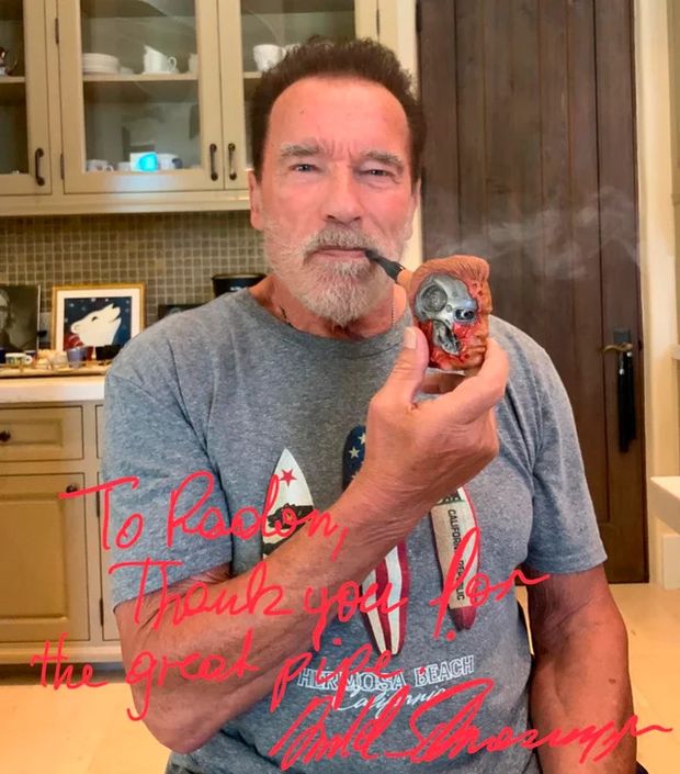 Prezent dla Terminatora - Arnold Schwarzenegger dziękuje fanowi za rękodzieło - ilustracja #3