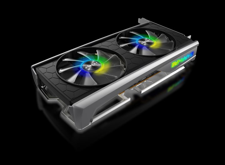 Oto Sapphire Radeon RX 5500 XT Nitro+ – zdecydowanie wyróżnia się swoim wyglądem. - Recenzje kart AMD Radeon RX 5500 XT – poznaliśmy ceny - wiadomość - 2019-12-12