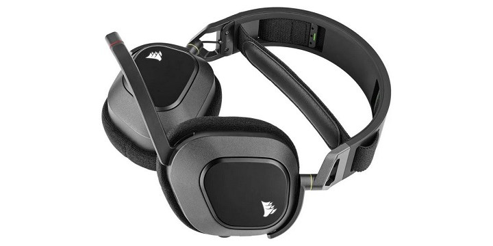 Zestaw słuchawkowy jest kompatybilny z komputerami PC/Mac oraz konsolami PS4 i PS5. Źródło: Corsair - Z tymi bezprzewodowymi słuchawkami możesz cieszyć się gamingiem w najlepszym brzmieniu. Komfort i jakość dźwięku, które przetrwały próbę czasu - wiadomość - 2024-12-10
