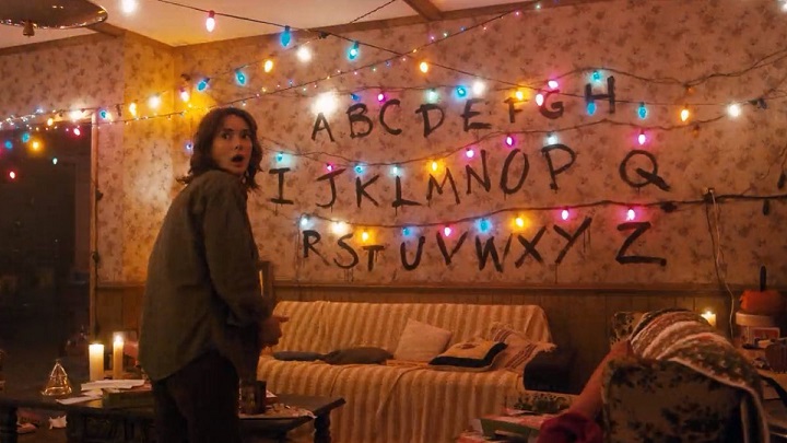 Steve ze Stranger Things miał być „najgorszy”. Sprawdź co wiesz o serialu - ilustracja #4