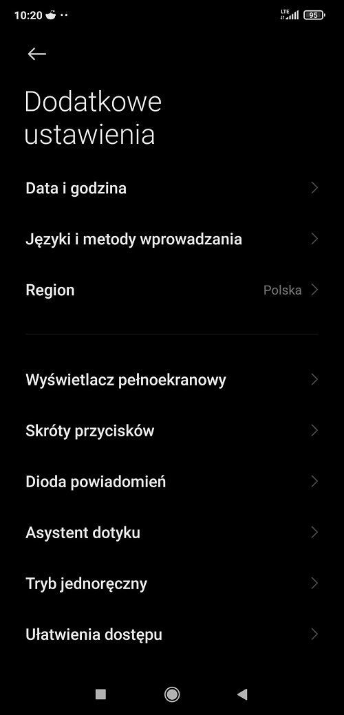 W „Dodatkowych ustawieniach” na smartfonach z MIUI można znaleźć opcję zmiany regionu. Źródło: własne.