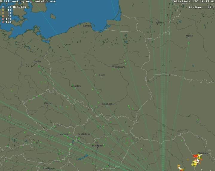 Cechą charakterystyczną Blitzortunga jest prosty, wręcz spartański, ale jednocześnie przejrzysty interfejs. Źródło: Blitzortung. - Nie tylko radar burz i Antistorm. Te strony i aplikacje do sprawdzania pogody warto znać - wiadomość - 2024-06-20