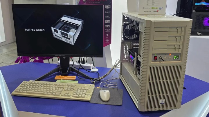 Obudowa FLP02 od Silver Stone na Computex 2025. Źrodło: PCWorld, Future
