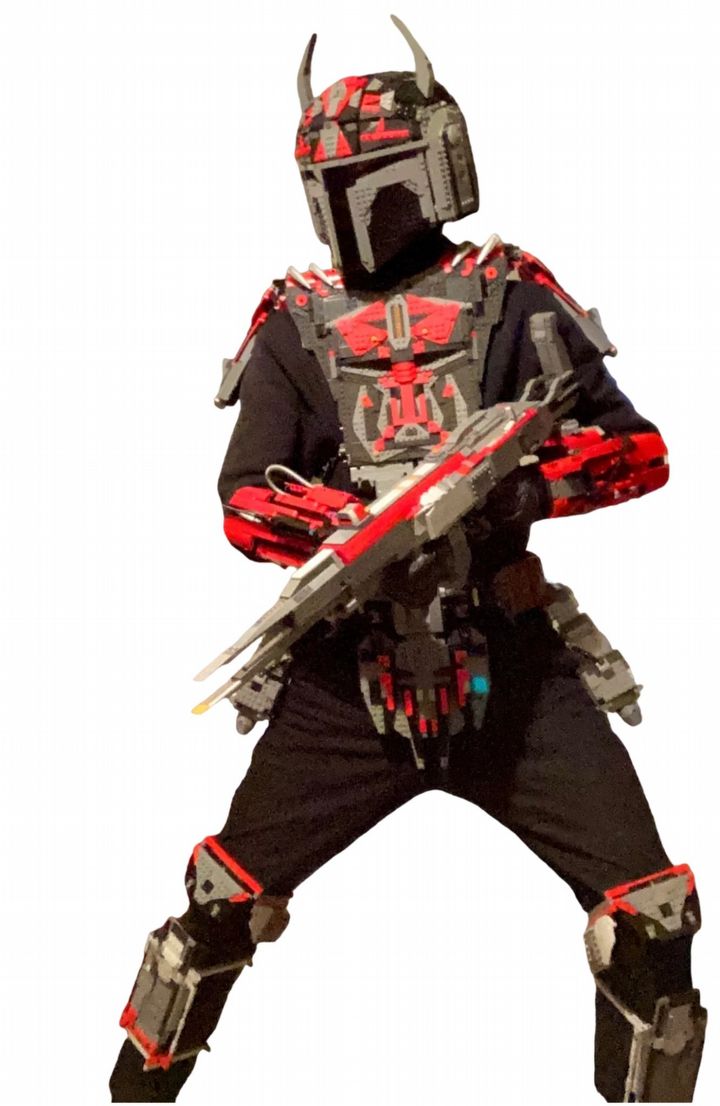 Cosplay wykonany z LEGO brzmi szalenie, ale wygląda świetnie - ilustracja #2