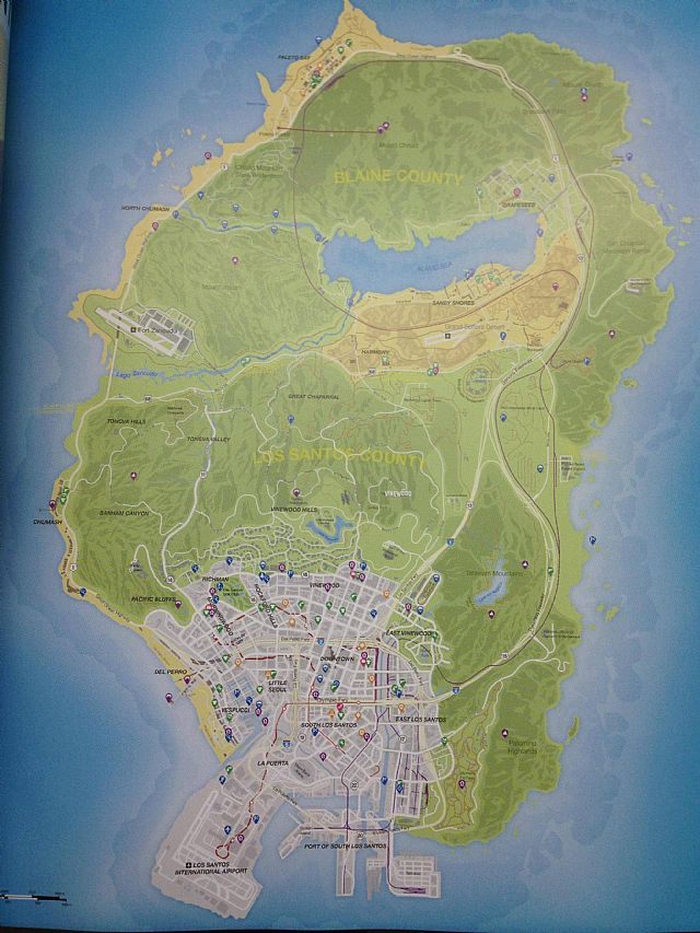 Skan mapy do gry Grand Theft Auto V pochodzi z przewodnika przygotowanego przez wydawnictwo BradyGames. - GTA V – imponujące rozmiary mapy z gry - wiadomość - 2013-09-10