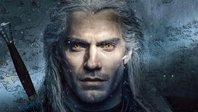 Geralt w czasie walki na nowym zdjęciu z Wiedźmina Netflixa
