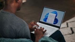 Microsoft wypuszcza awaryjną łatkę, bo aktualizacja KB5066835 psuje Windowsa 11