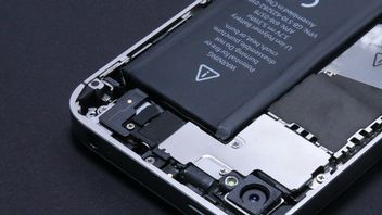 Samsung i Apple nie nadążają za chińskimi flagowcami. Bateria 7000 mAh będzie w tym roku nowym minimum