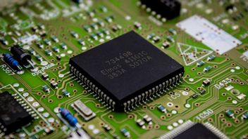 W walce z Chinami o ważny surowiec Stany Zjednoczone uciekają się do drastycznych środków: nawet stare dyski twarde i wysoce toksyczne stawy nie są już tematem tabu