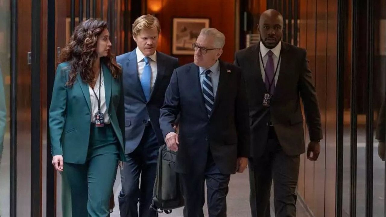 Nr 1 w 77 krajach - nowy thriller spiskowy z Robertem De Niro jest hitem Netflixa. Produkcja podbija listy przebojów streamingu, choć krytycy nazywają ją „polityczną szmirą”