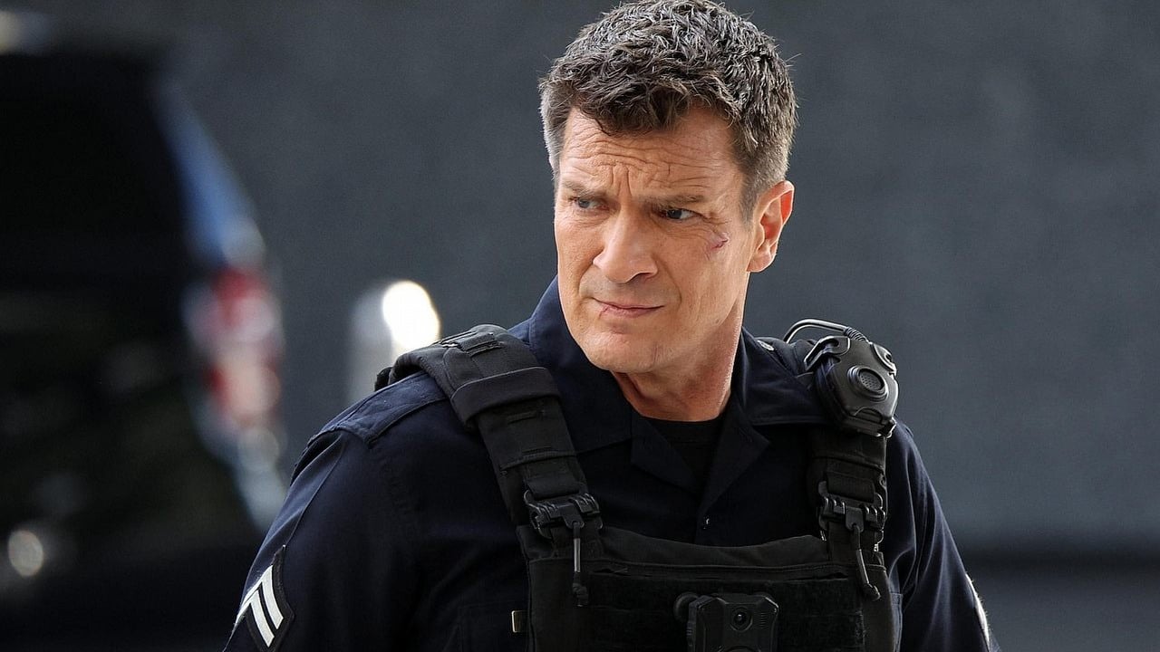 Lubiany serial akcji z Nathanem Fillionem znów podbija Netflixa. Policyjny hit jest w top 10 w Polsce dzięki 10 nowym odcinkom