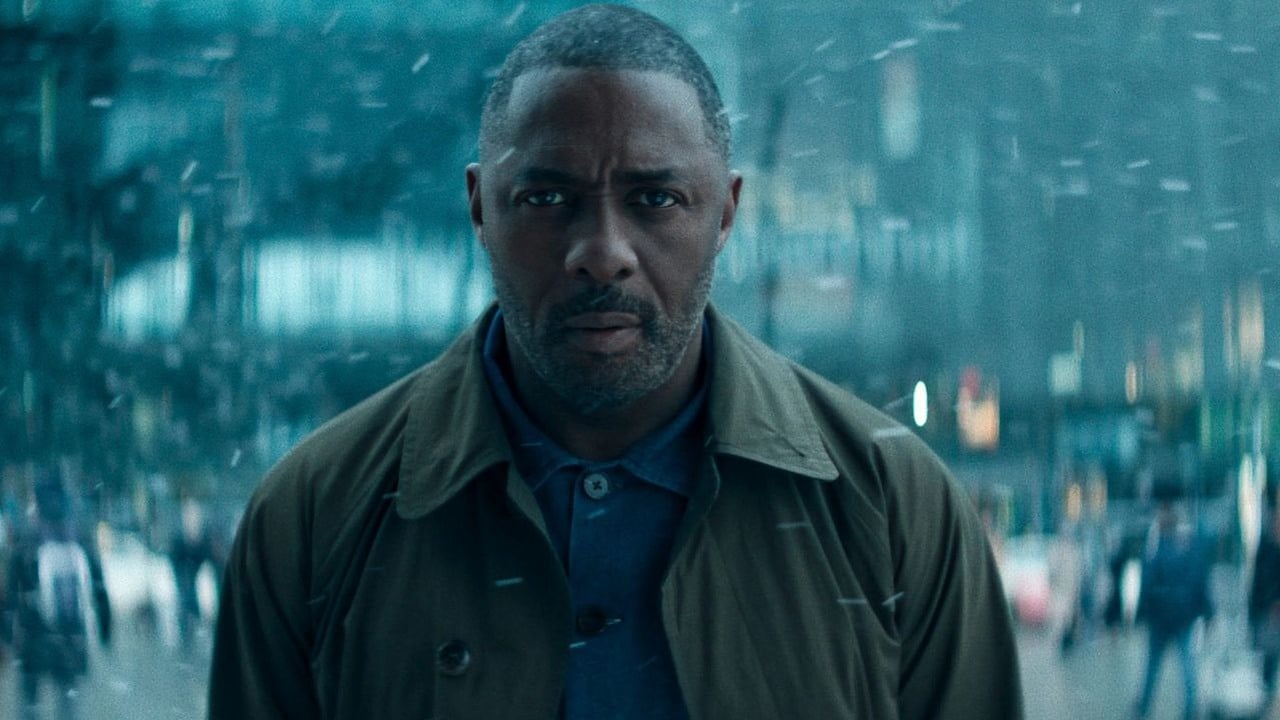 Thriller z Idrisem Elbą powrócił i już dzień po premierze podbija Apple TV. W pierwszym odcinku kontynuacji pojawił się polski akcent
