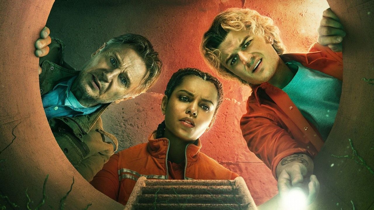 W ten weekend obejrzysz pełną akcji komedię sci-fi z gwiazdą Stranger Things i Liamem Neesonem. Fani nie mogą przegapić nowości od scenarzysty Parku Jurajskiego