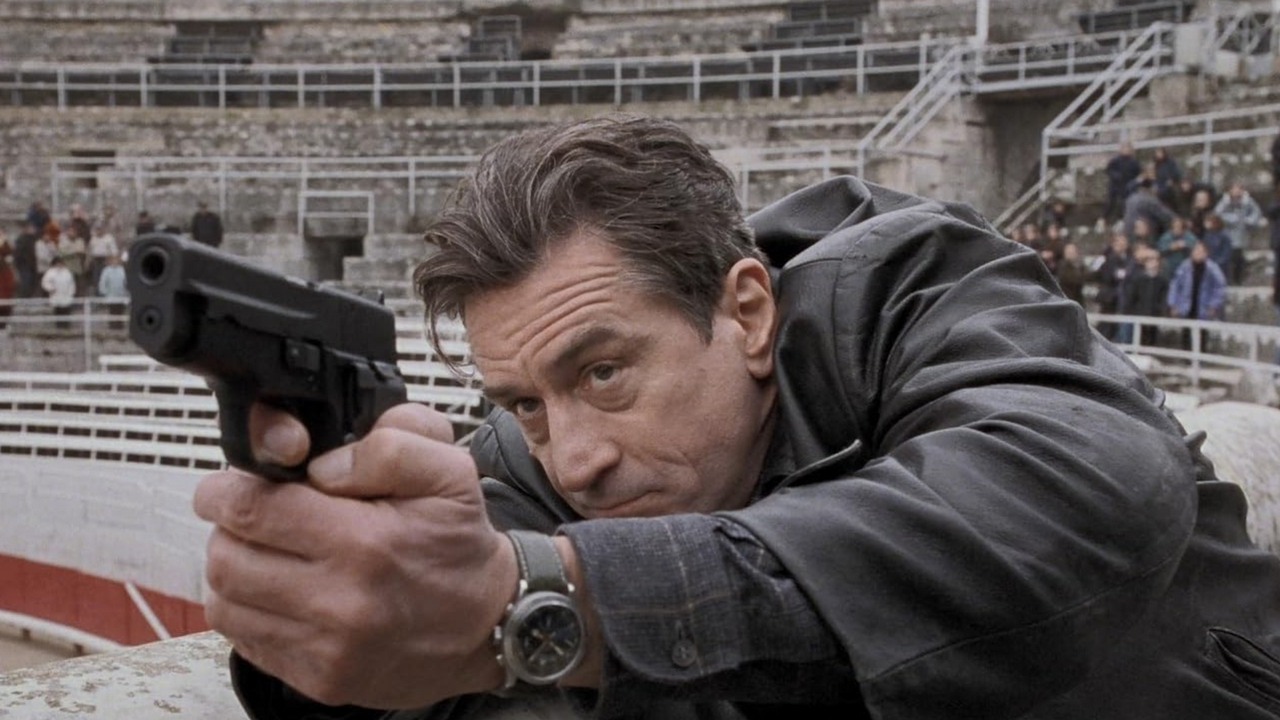 „Ekscytujący” thriller szpiegowski z Robertem De Niro za 11 dni znika z Prime Video. To ostatnia szansa, by obejrzeć polecany przez 80% widzów film akcji