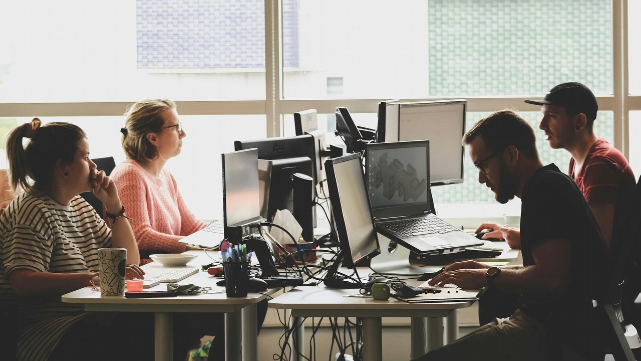 Twoi najlepsi ludzie nie są 10x szybsi, tylko 10x bardziej sfrustrowani. Prezes firmy AI powiedział niewygodną prawdę