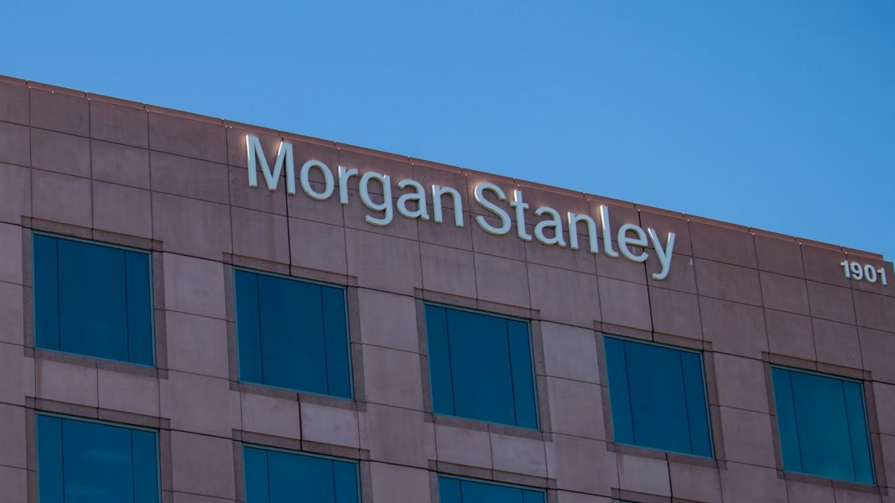 Morgan Stanley ostrzega, iż w 2027 roku nastąpi przełom w dziedzinie sztucznej inteligencji, a świat nie jest na to gotowy