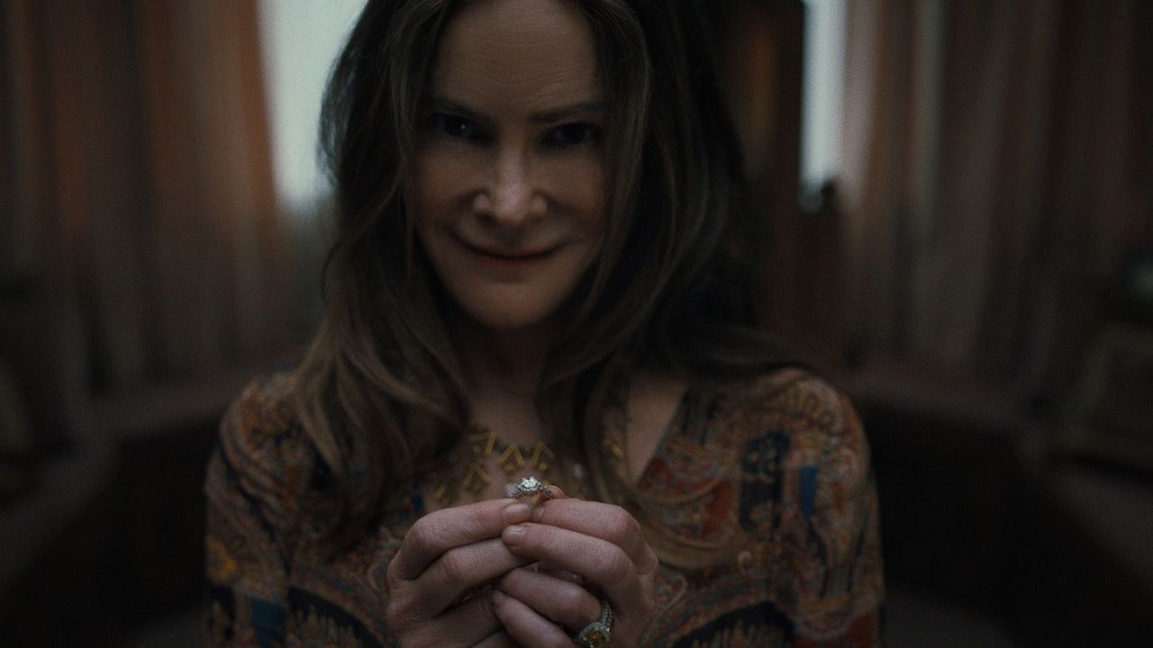 Dziś na Netflix premiera nowego, pokręconego serialu twórców Stranger Things wyreżyserowanego przez Polkę. 8 odcinków idealnych na maraton pełen grozy i napięcia