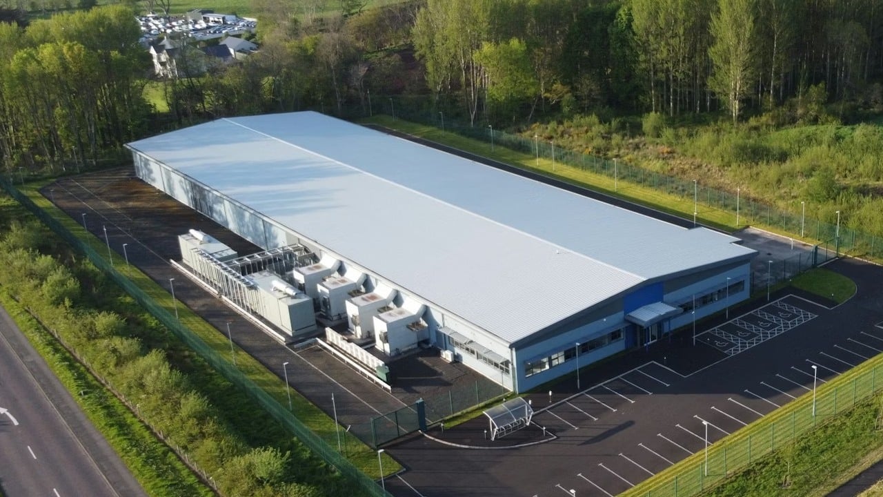 Prawie połowa centrów danych w USA planowanych na 2026 rok została anulowana lub opóźniona i oczekuje się, iż sytuacja się pogorszy