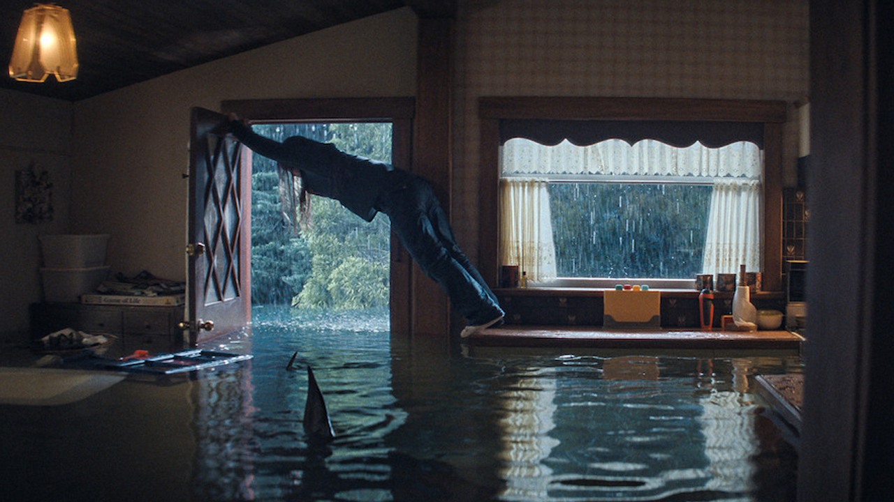 Nowy thriller Netflixa to numer 1 w 91 krajach. Trwa zaledwie 86 minut i czerpie inspirację z jednego z najlepszych filmów wszech czasów