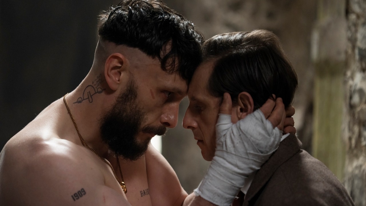 Zebrał 88 mln wyświetleń w 91 dni, dziś wraca z nowym miniserialem. Twórca jednego z najlepszych thrillerów psychologicznych Netflixa przedstawia intrygujacego Półbrata