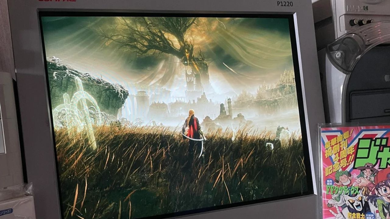 Elden Ring w połączeniu z high-endowym monitorem CRT wygląda zjawiskowo. Cud techniki z 2001 roku wciąż robi wrażenie