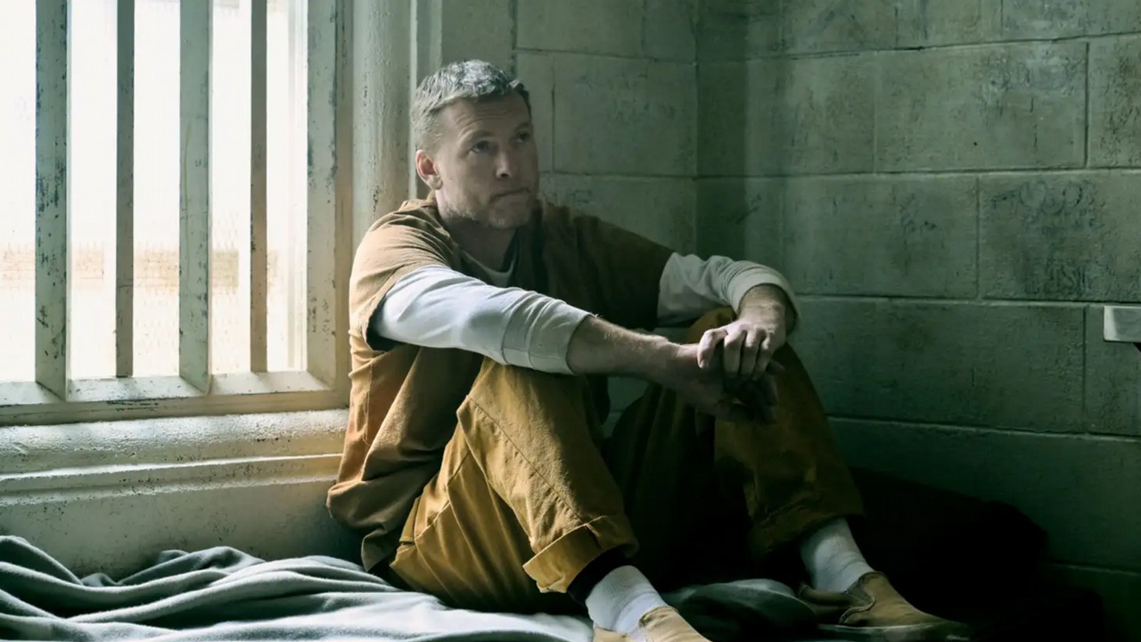 W tym tygodniu 2 mocne premiery: Netflix szykuje 8-odcinkową nowość od mistrza thrillerów, Apple TV powrót swego najlepszego detektywistycznego kryminału