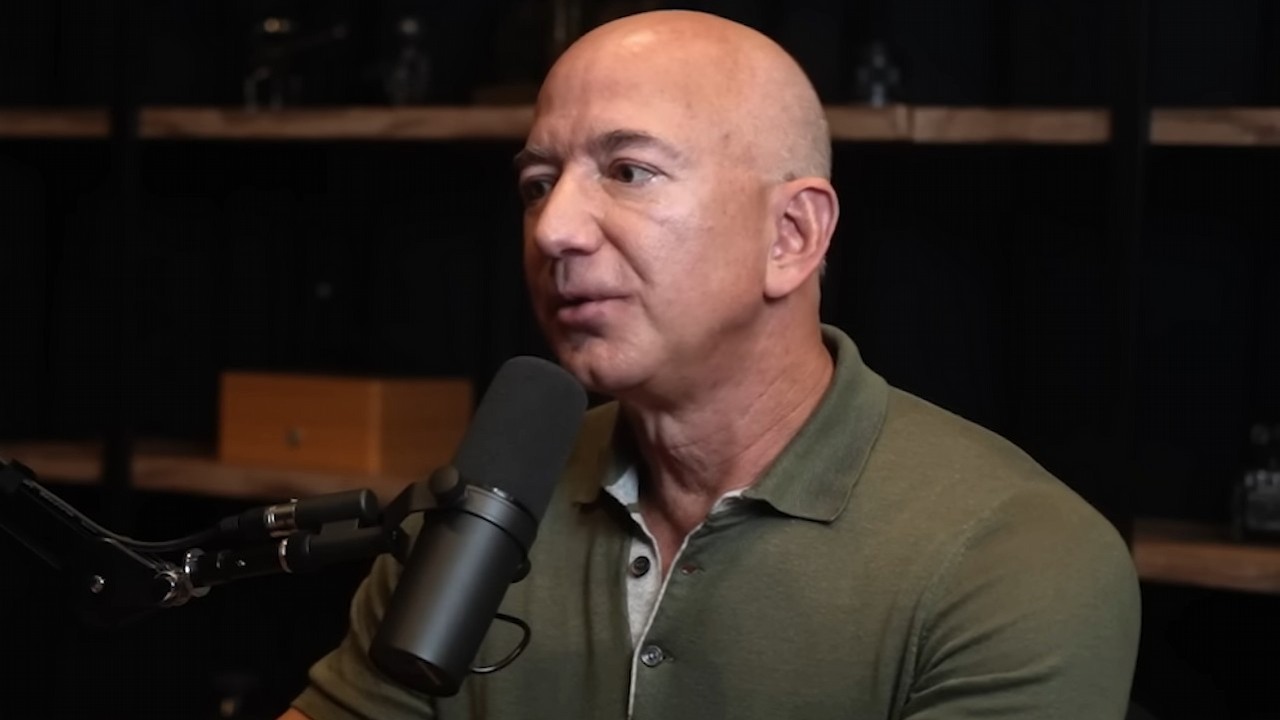 Jeff Bezos: Sztuczna inteligencja spowoduje niedobór siły roboczej, a nie zastąpi ludzi