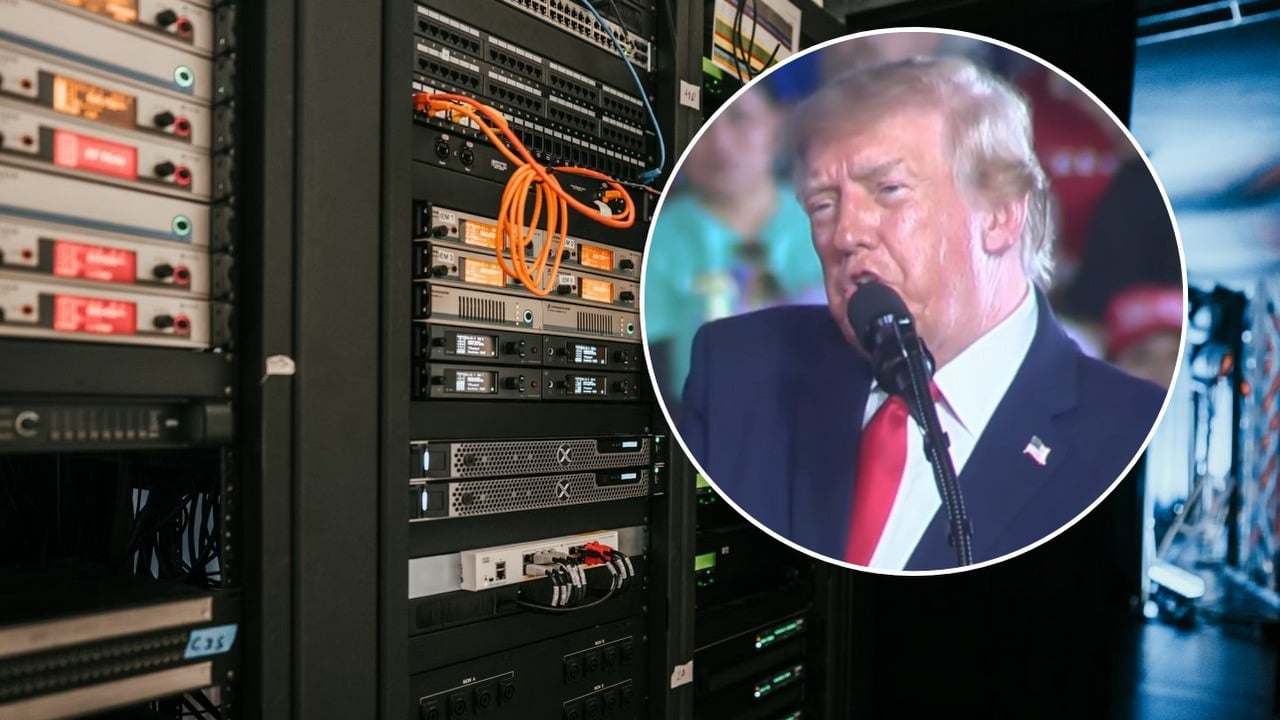 Donald Trump znowu forsuje „SI” zamiast „AI”. Tym razem chce wyrzucić „sztuczną inteligencję” z urzędowych dokumentów
