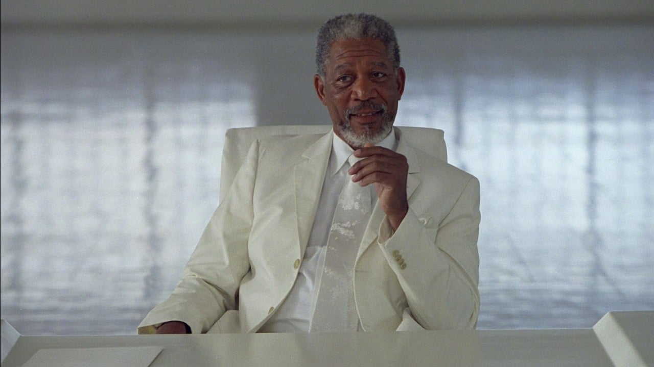 „Jeden z najlepszych filmów wszech czasów”. Morgan Freeman uwielbia to arcydzieło z 2001 roku, jego zdaniem wszystko jest w nim perfekcyjne