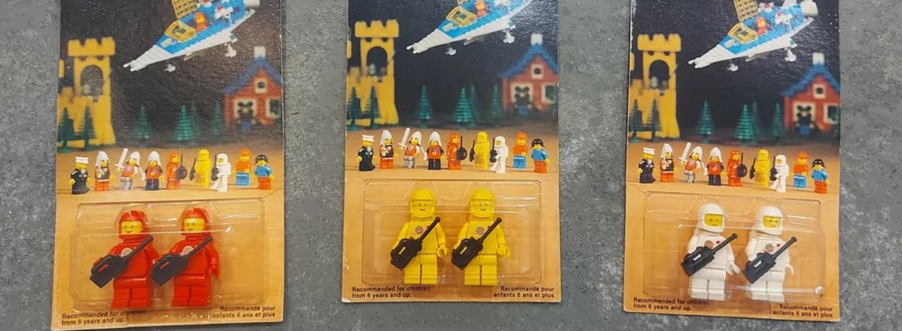 Wujek fana LEGO podarował mu swoją kolekcję zestawów, o których zapomniał. Malutkie modele okazały się warte majątek