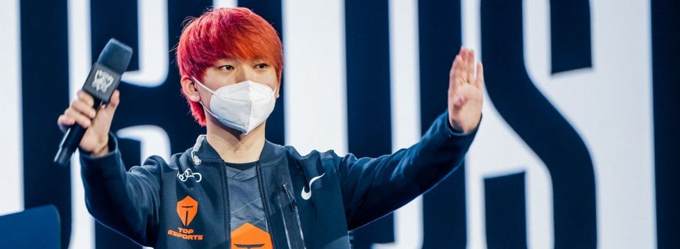 Skandal Na Worlds 2022 Na Wynik Meczu M g Wp yn Bug Cooldown pl