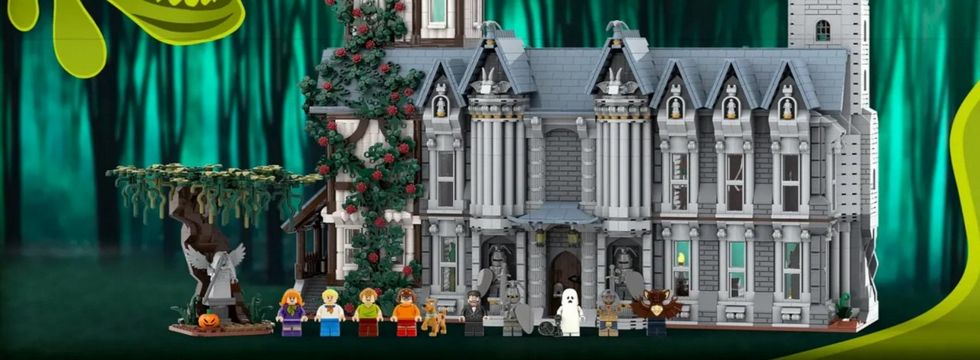 Jesteście fanami LEGO i Scooby Doo? Co powiecie na wielką nawiedzoną rezydencję z klocków