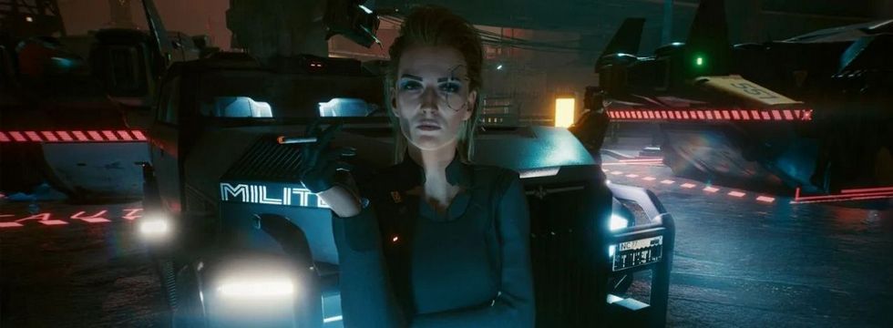 Pamiętną Meredith Stout z Cyberpunka 2077 możecie zobaczyć także po jej queście, choć łatwo to przegapić. Zależy to od waszych wyborów