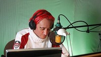Posłuchaj jak Michał Wiśniewski dubbinguje grę Poker Simulator
