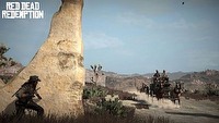 Multiplayer w Red Dead Redemption - swobodna wędrówka, polowania, napady i pościgi