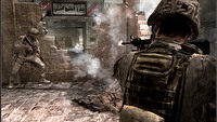 Kooperacja w Call of Duty 4 jako dodatek do ściągnięcia?