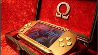 Specjalny model PSP (z motywem z God of War) został sprzedany za 1,725 $
