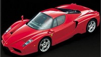 Przeżył upadek konsoli Gizmondo i wyszedł cało po roztrzaskaniu swojego Ferrari Enzo