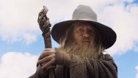 Ian McKellen chętnie zagrałby Gandalfa w serialu Władca Pierścieni od Amazonu