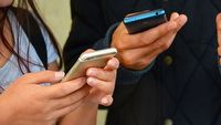 Duży spadek liczby kart pre-paid po wprowadzeniu obowiązkowej rejestracji
